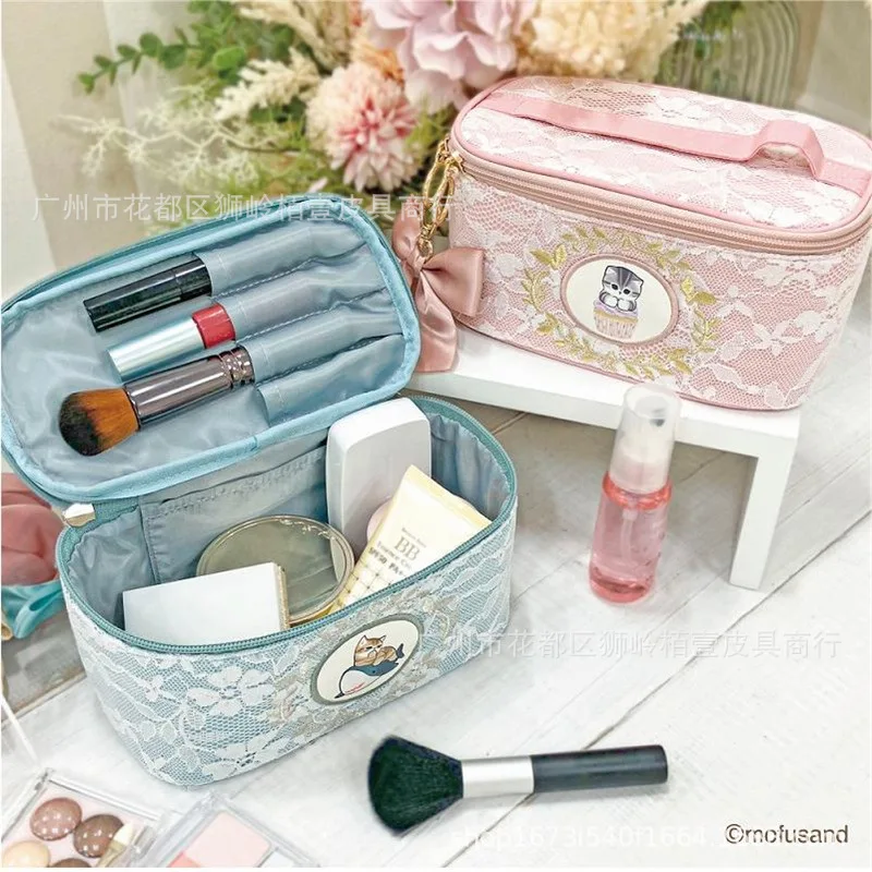 

Japanese Style New Cute Shark Girl Heart Lace Cosmetic Bag Portable and Cute Practical Portable Pouch