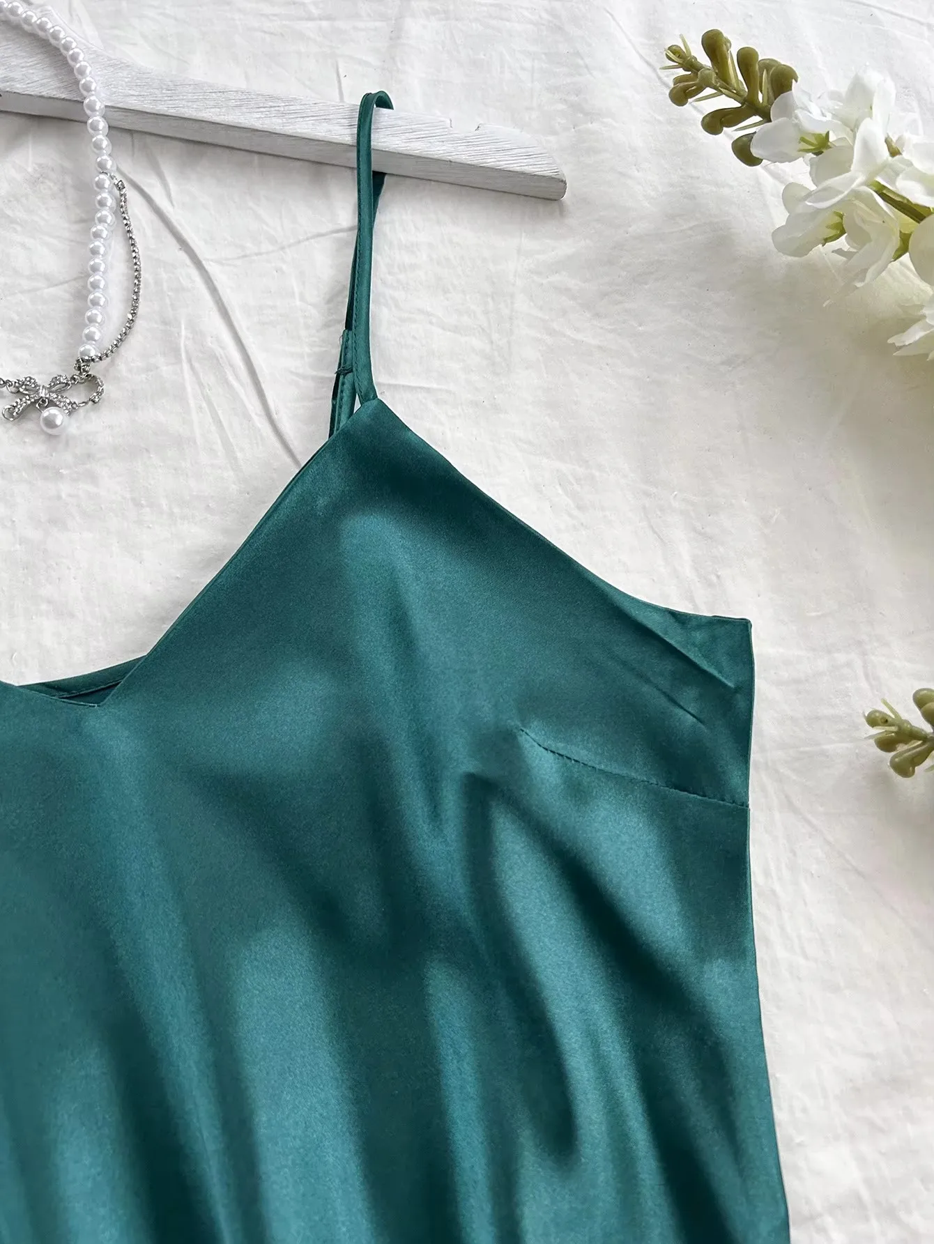 Elegante camisón de noche para mujer, sexy, cómodo y de corte largo, pijama de color liso para mujer.
