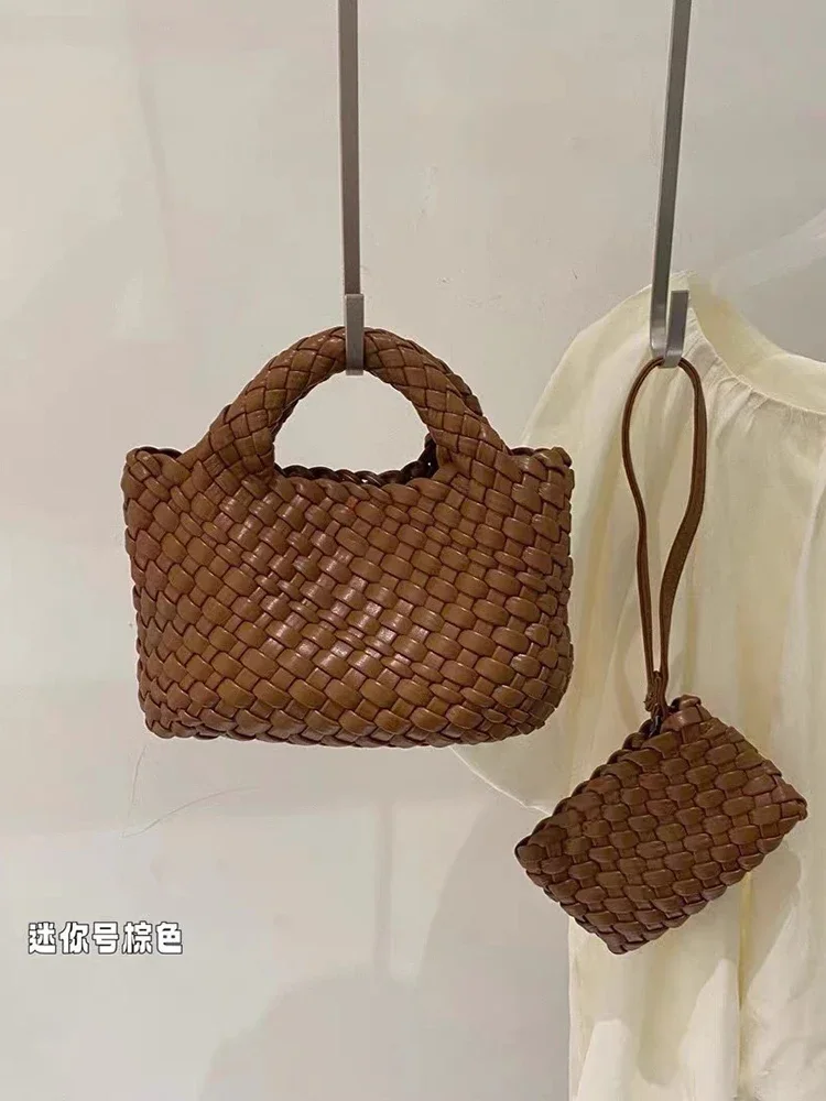 

Woven Mini Stylish Handheld Shoulder Crossbody Chain Bag