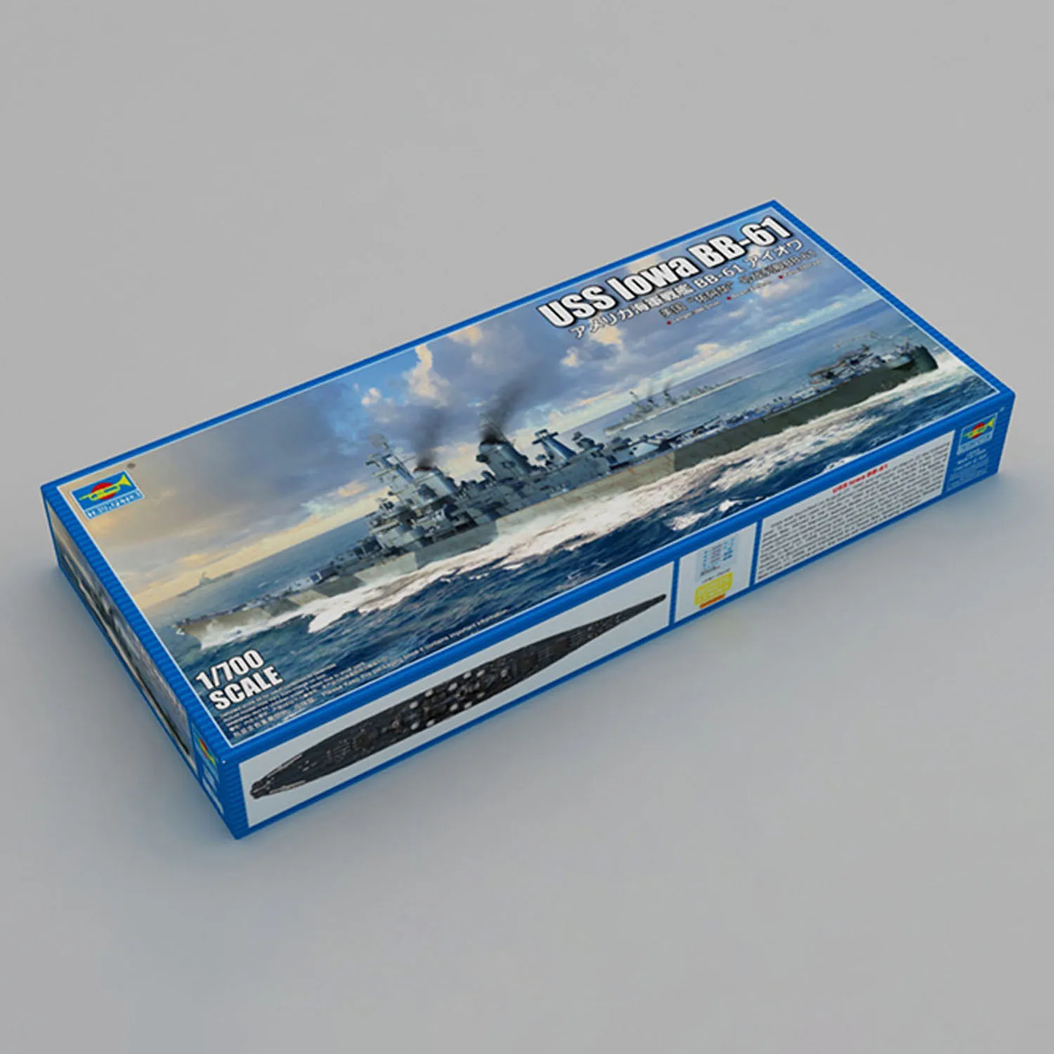 

Plastic 1/700 Scale Trumpeter 06749 USS Iowa BB-61 Battleship Military Ship Static Display Model Building Kit Toy Hobby TH24121