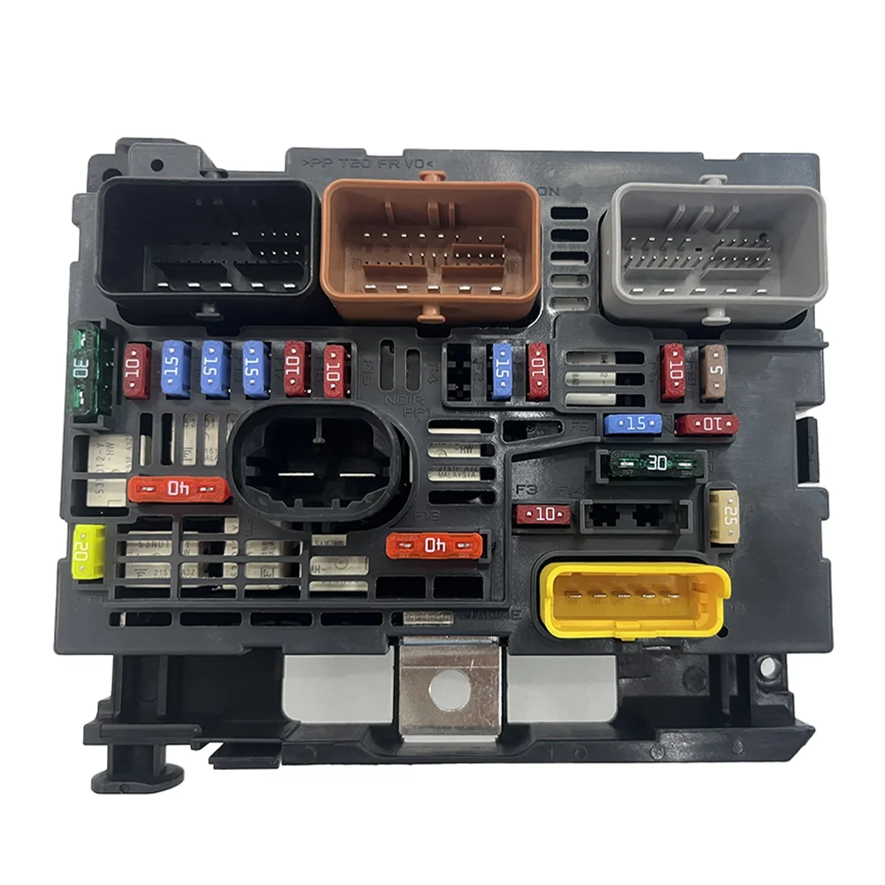 9675878480 BSM R05 Engine Fuse Box For Peugeot 308 SW 1.6 HDi 2007-2014 BSM-R05-00 COMFORT CONTROL MODULE Under Bonnet