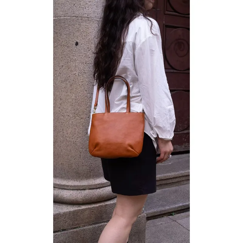 

Cowhide shoulder bag for women large capacity crossbody bag fashionable and simple shopping bag for women