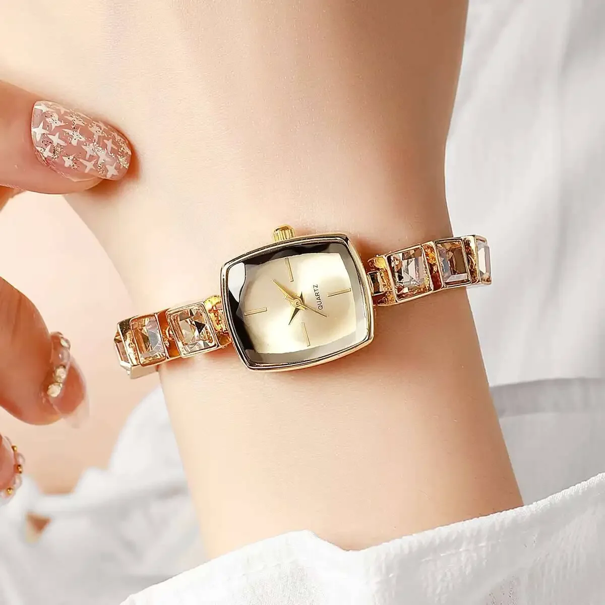 Moda praça feminina relógio de cuarzo luxo strass pulseira relógio de pulso para senhoras reloj mujer