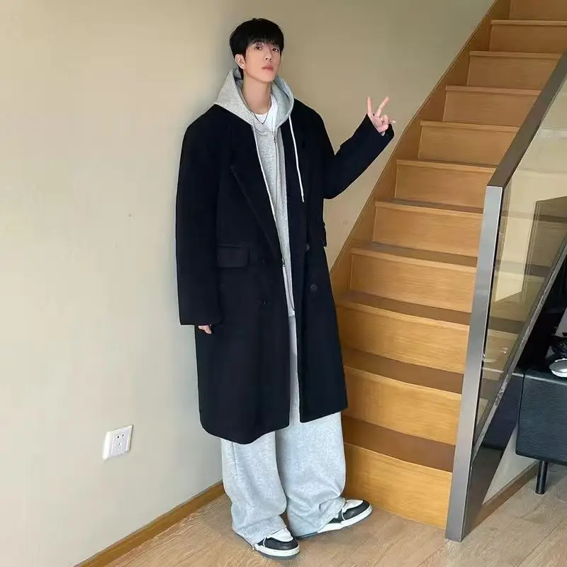 

Мужское пальто из смесовой шерсти: глянцевое, блестящее, шелковистое, модное, с эффектом сатина