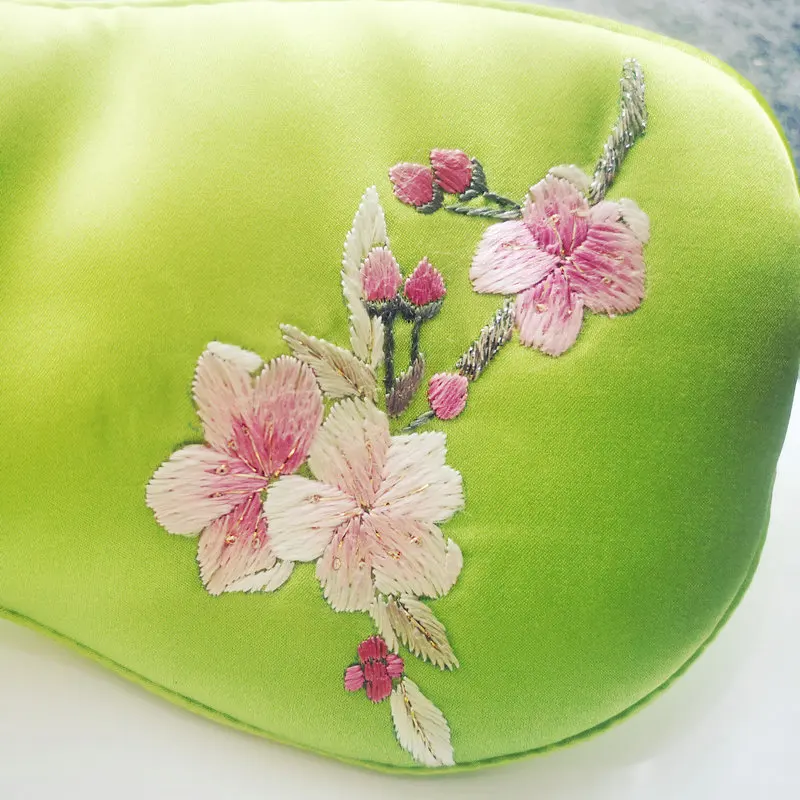 Oriental Aesthetic Green Mulberry Silk Sleeping Eye Mask Hand-Embroidered Peach Blossoms Pattern Old Money Art Accessory