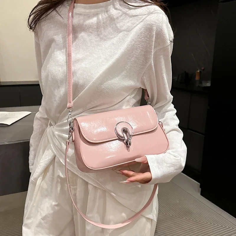 

Sophisticated Women's Messenger Bag Leather Crossbody Shoulder Handbag Designer Ladies Tote Luxury Brand Classic Purse