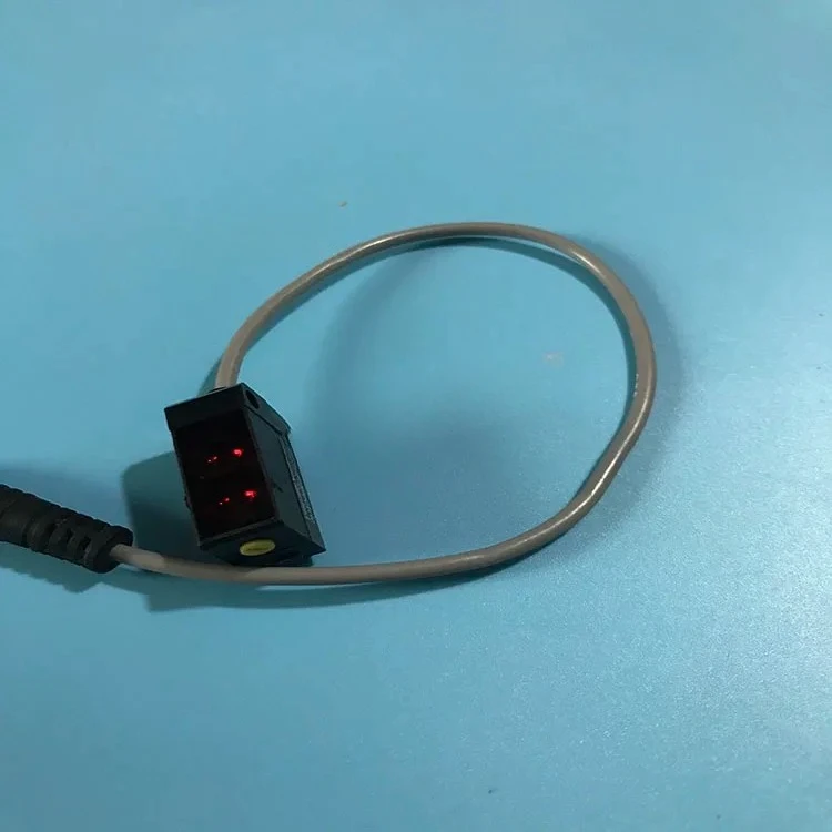 For BAUMER Inductive Switch CH-8501 FHDK 10P3101/KS35 Laser Sensor