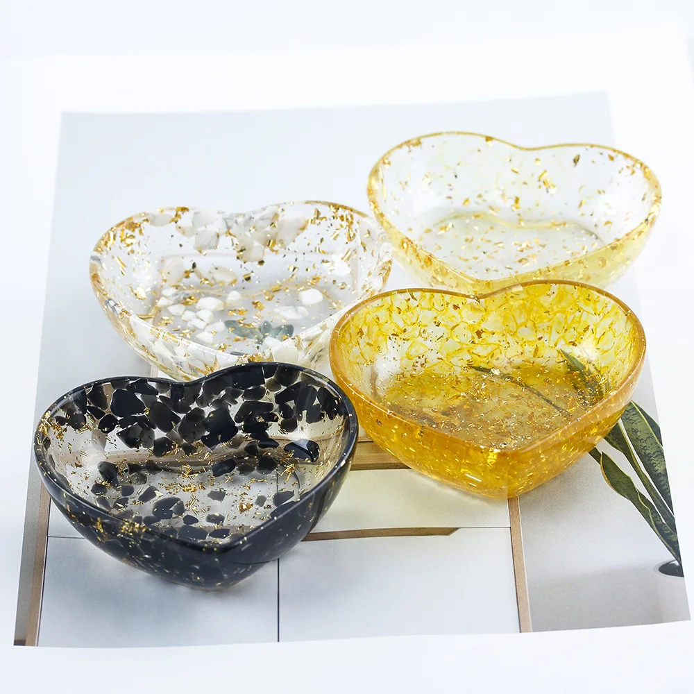 Crystal Crushed Stone Jewelry Tray, Love Heart Resin Trinket Dish for Rings & Earrings, Handmade Home Decor Gift