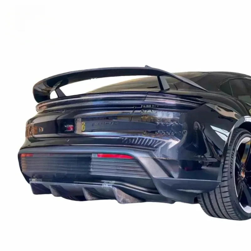 

RZ Style Glossy Carbon Fiber Trunk Rear Spoiler Wing Auto Accessories 4S Exterior Tail Spoiler Body Kit