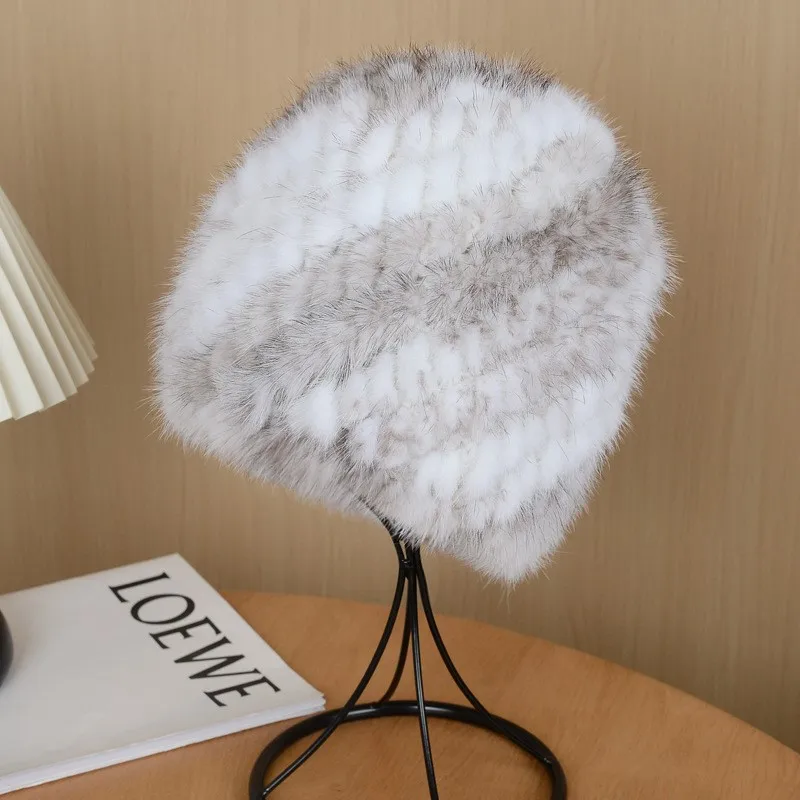 

Fashionable new water-fleece hat for women of fur hand-woven ear-protecting domed and color-blocked