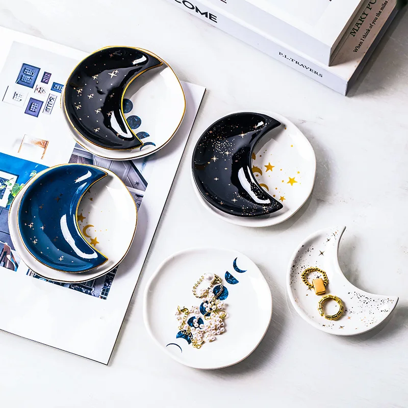 Nordic Ceramic Moon Shaped Fruit Bowl Condiment Dish Sauce Plate JewelryTray Catchall for Kitchen Living Room Storage Home Decor