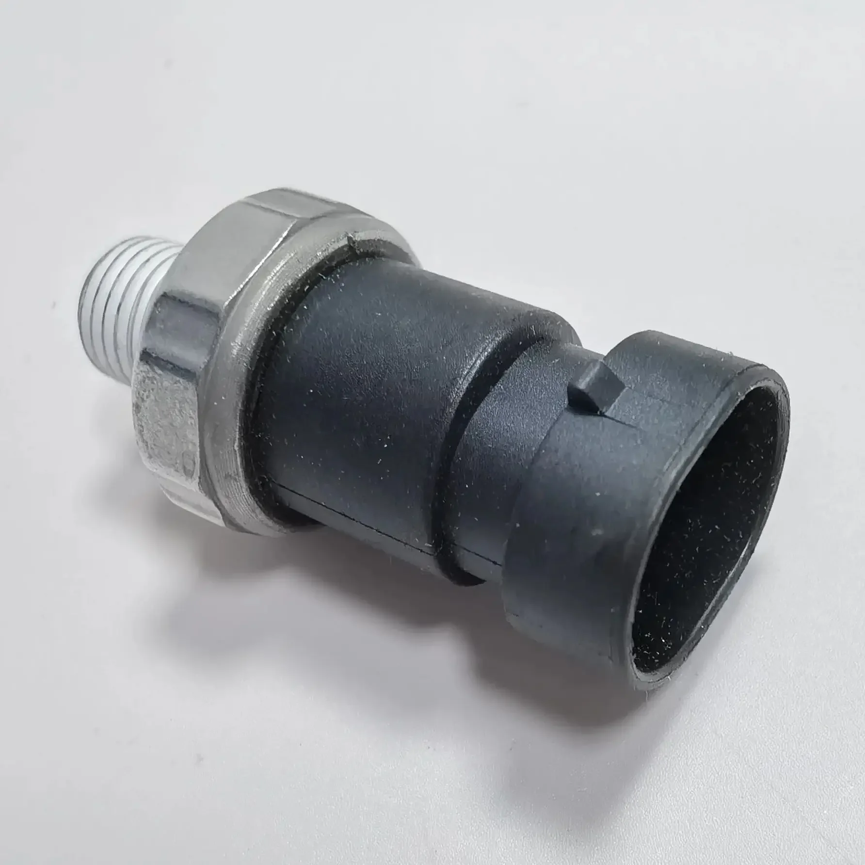 

Для Chevy 1987 1997-2002 Cavalier 2,2 л 2,4 л Датчик давления моторного масла PS220 12575007 24575739 25036853 25036934 1S6579