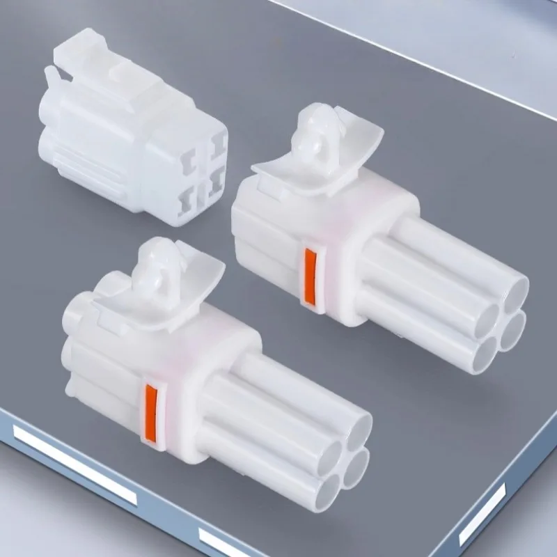 DJ7042-2.2-11/21 Connettore impermeabile automobilistico a 4 fori, spina fendinebbia 6187-4561/6180-4771