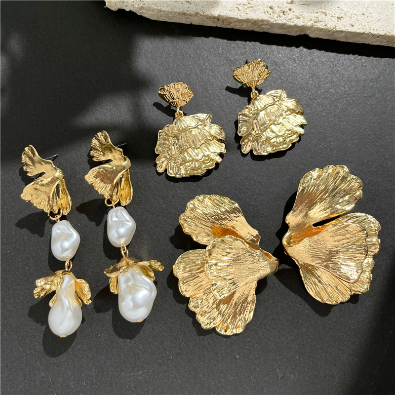 HUANZHI Long Pearl Tassel Gold Color Ginkgo Leaf Earrings for Women Chunky Exaggerate Luxury Metal Flower Retro Jewelry Gifts