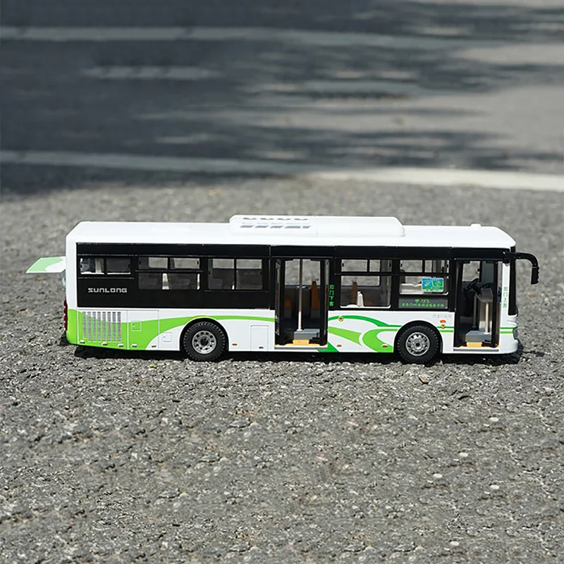 Original Shenlong Bus Model 6109 Shanghai Bus Simulation Alloy 1:43 Bus Model Lighting Version