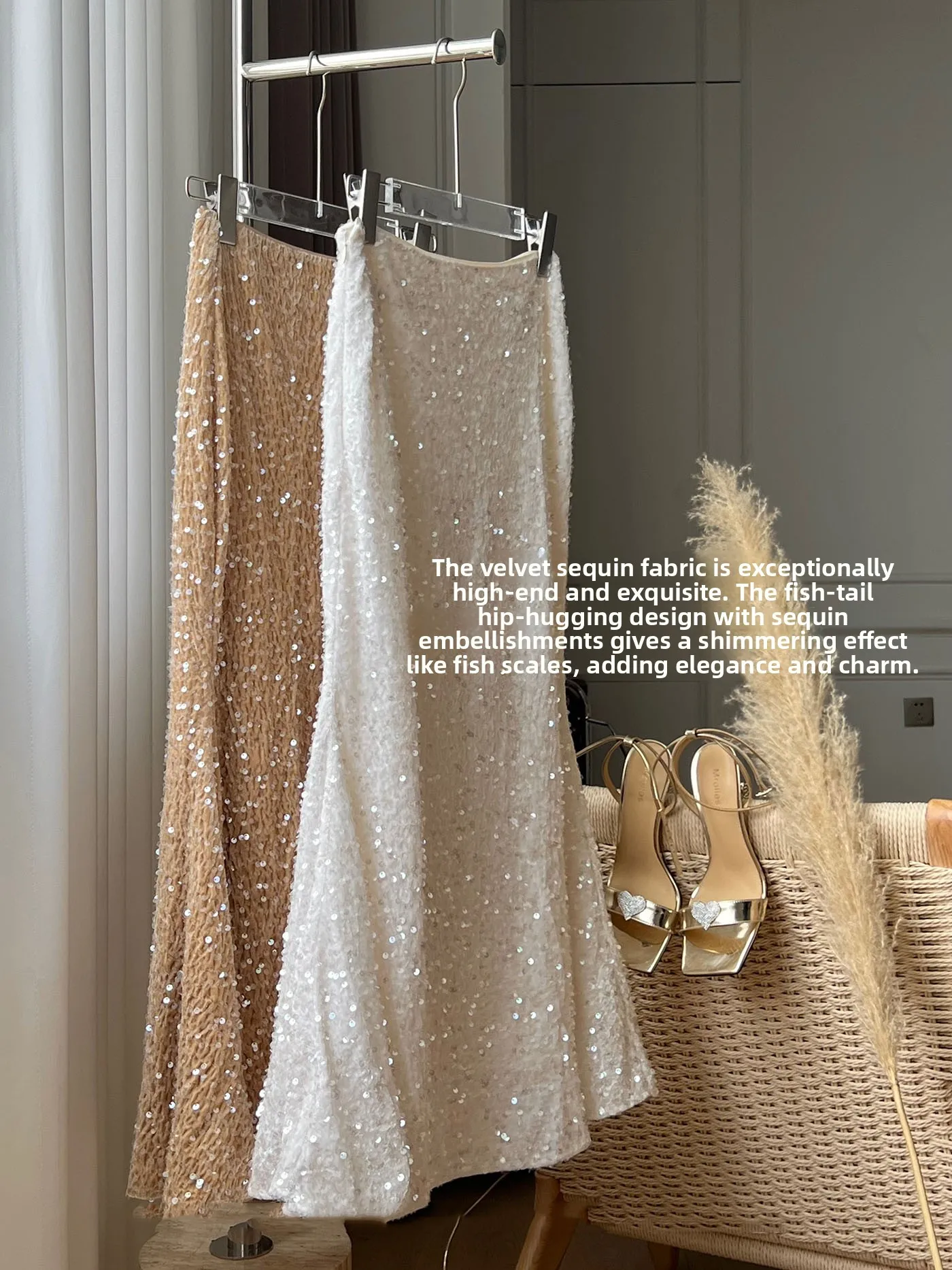 Gonna a coda fi con campo magnetico stellato, paillettes ini che attirano ogni cornice, sensazione di fascia alta, gonna da donna