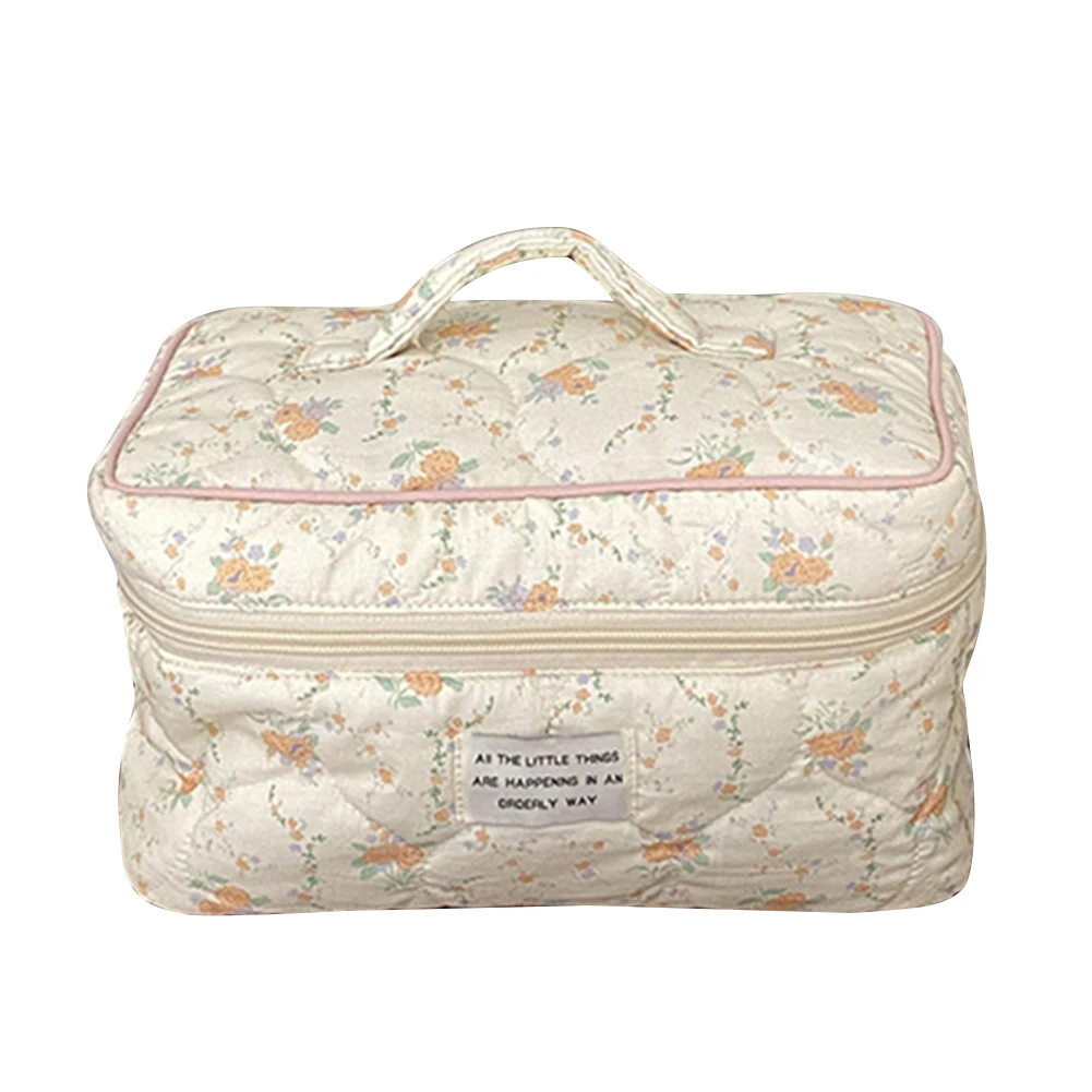 

Quilted Cosmetic Bag Cotton Travel Portable Cosmetic Organizer Floral Prints Multi Functional Ladies Girls Purse for Travel Home
