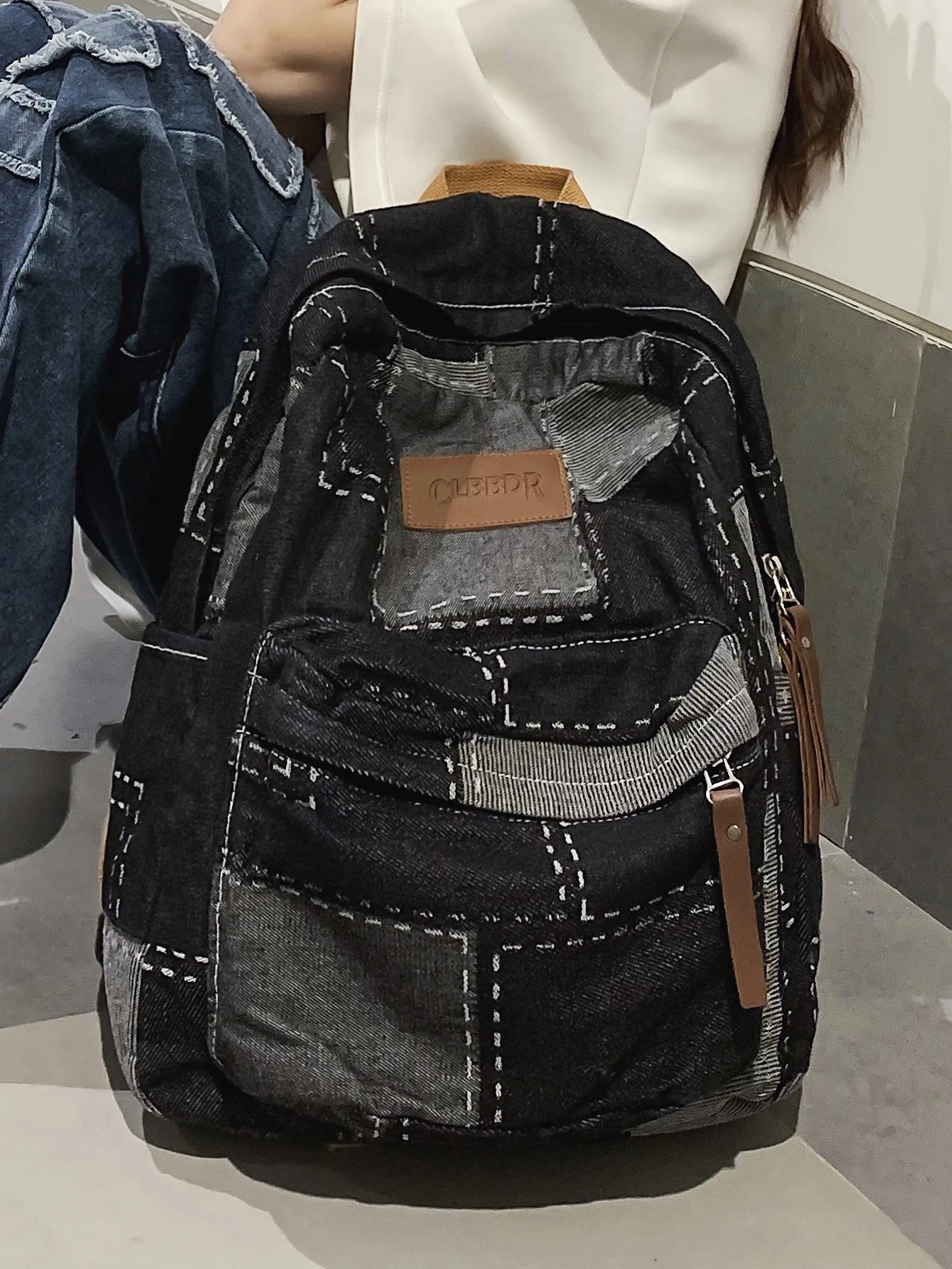 Vintage Distressed Jean Large Capacity Fashion BackpackSchool Backpack,School Bag,Large Capacity,Portable,Classic Casual,LightweightRookies & White-Collar Workers, Suitable For Teen Girls Women College Students,sg25043091933120960