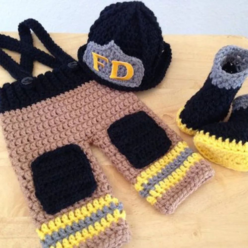 Baby Photography Props Firefighter Three Piece Set Baby Growth Commemorative Gift Hand Woven Hat Photography Clothing Props