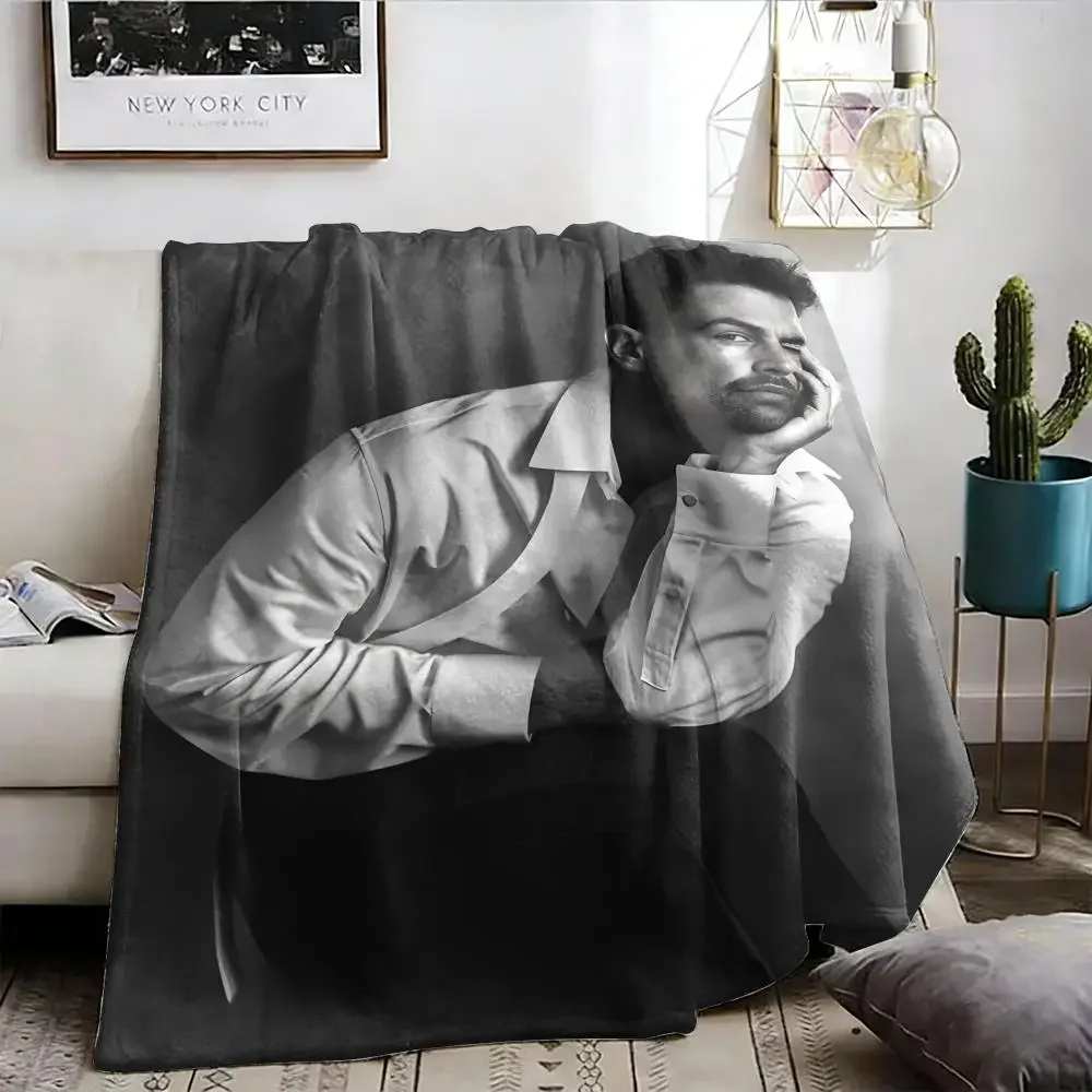 Actor T-Theo James Throw Summer Lightweight Flannel Blanket Soft Breathable AC Throw for Sofa Bed Travel Cozy Nap