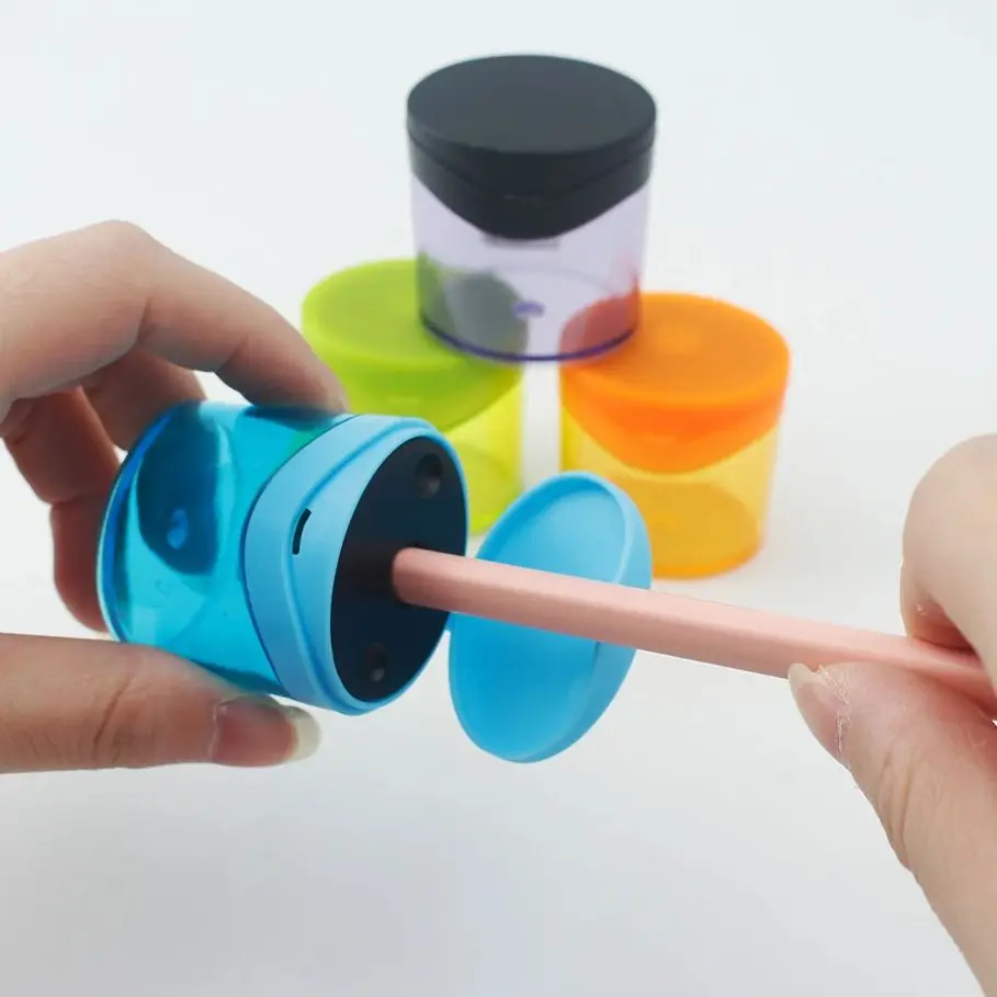 1pc Hand-held single-hole multifunctional pencil sharpener with lid suitable for standard 8mm pencil  753A