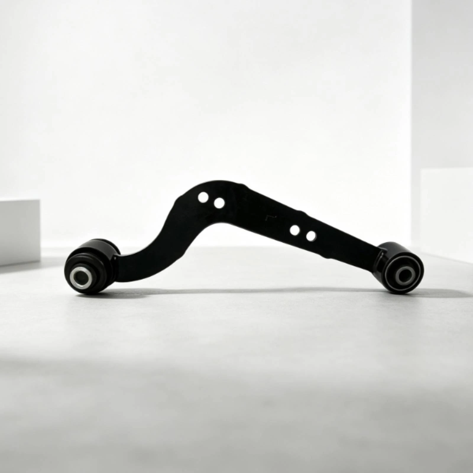 Rear Upper Control Arm High-Strength Suspension System Control Arm Link Powder-Coated Rust-Resistant for Chassis Service