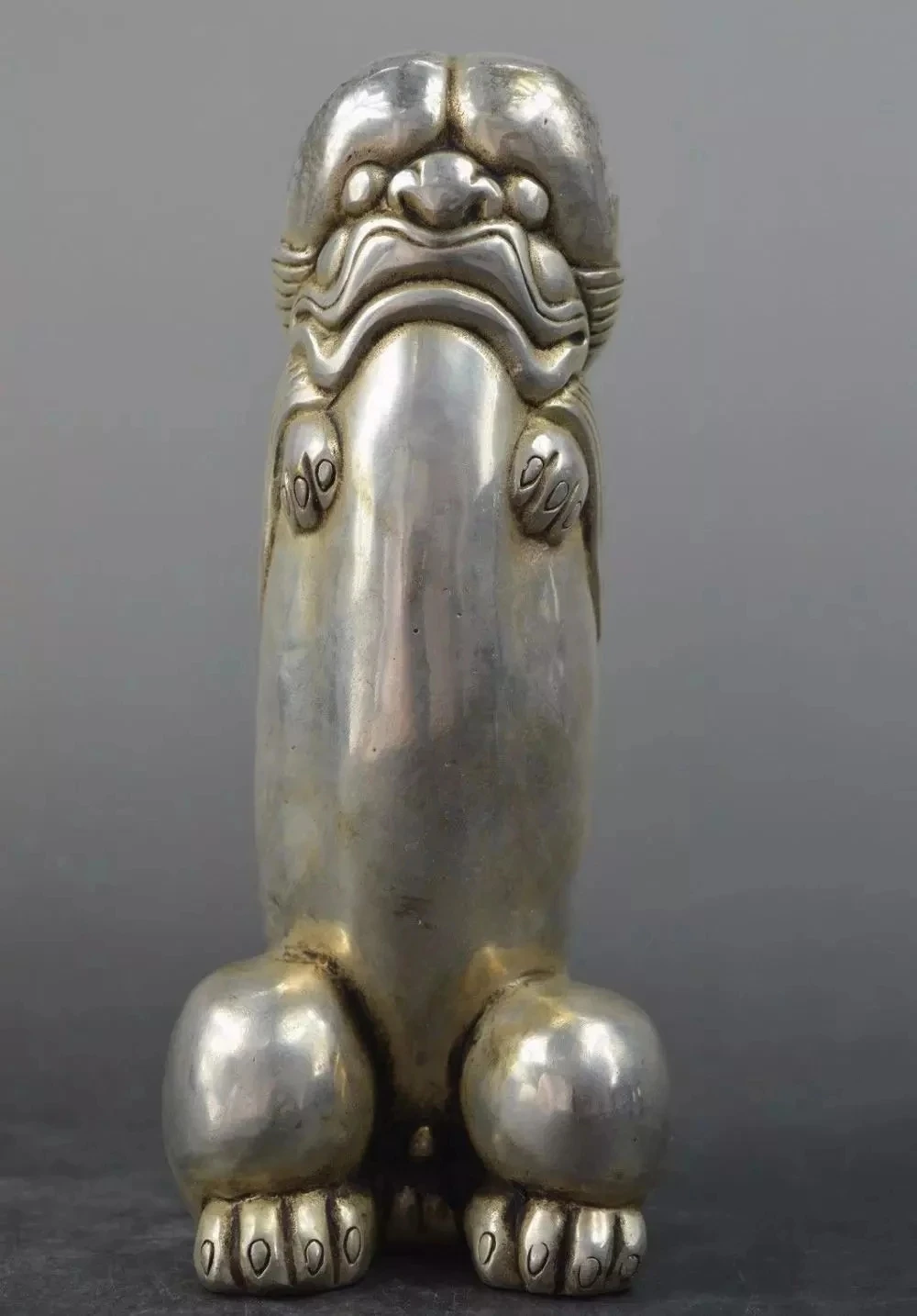 

Envío Gratis plata del Tíbet o China guardián tallado Foo perros estatuas de León de los órganos genitales estatua de cabeza de