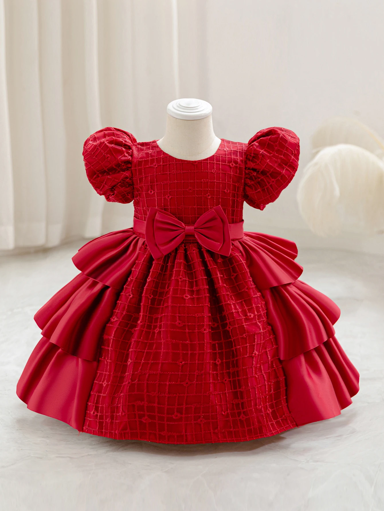 Girls' dresses, high-end flower girl piano performance dresses, little girls' puffy princess cake skirts, children's dresses,