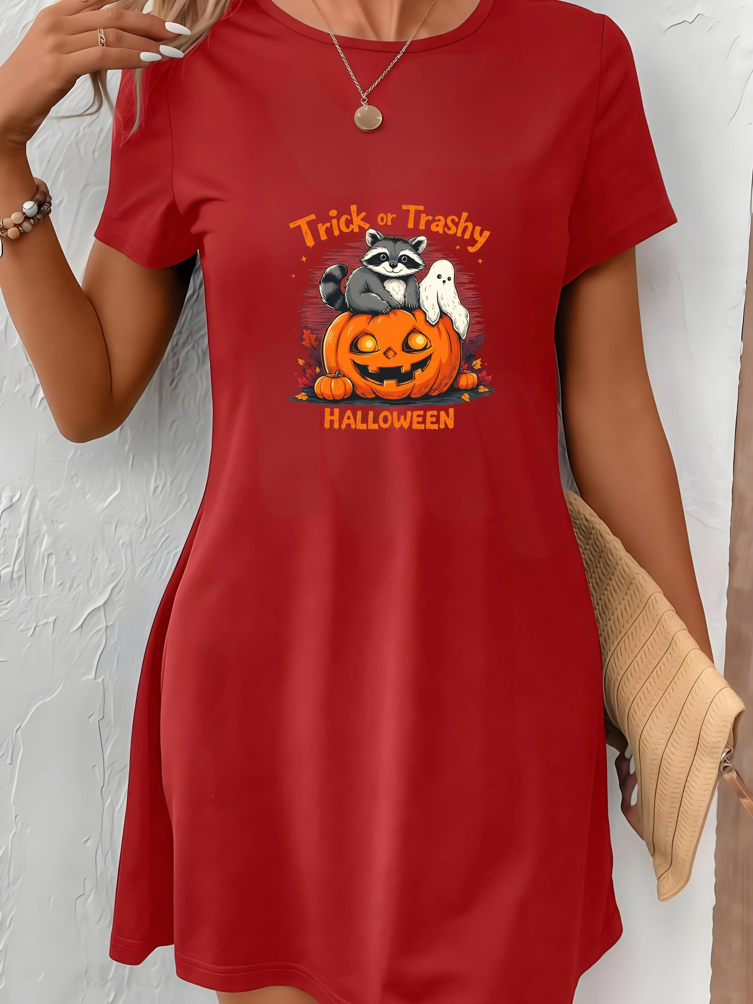 

A Stylish Short-Sleeved Dress for Plus Size Women's Featuring a Slightly Stretchy Round Neckline Perfect for Spring And Summer