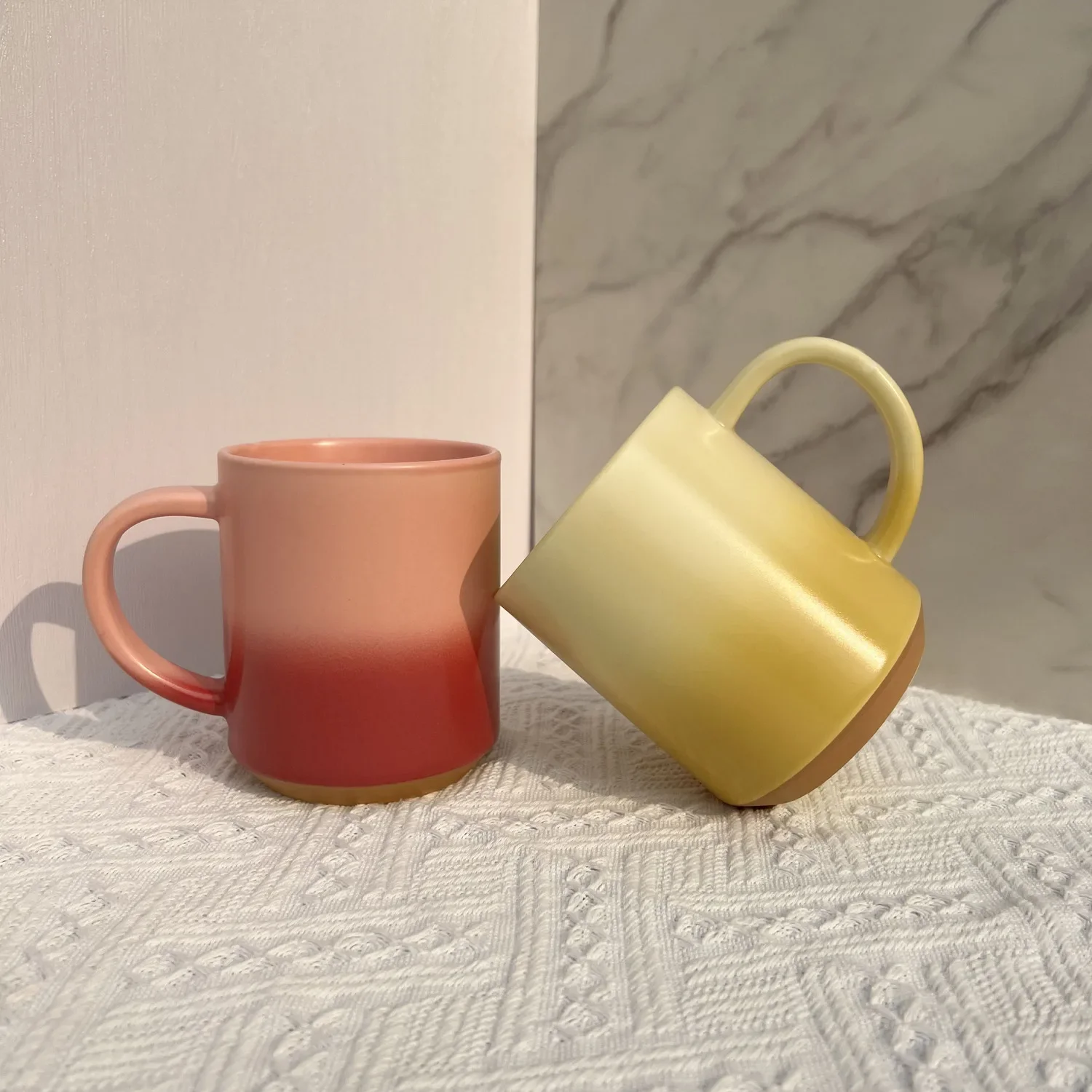 

Ceramic Gradient Color Mug High Appearance Level Couple Ceramic Mugs Simple Creative Large Capacity Office Water Cups 600ml