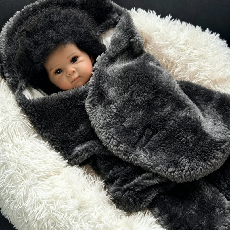 

19''Dark Skin Reborn Bettie Full Vinyl Body Lifelike Hand-implanted Curly Hair Collectible Art Dolls(Blanket Not Include)