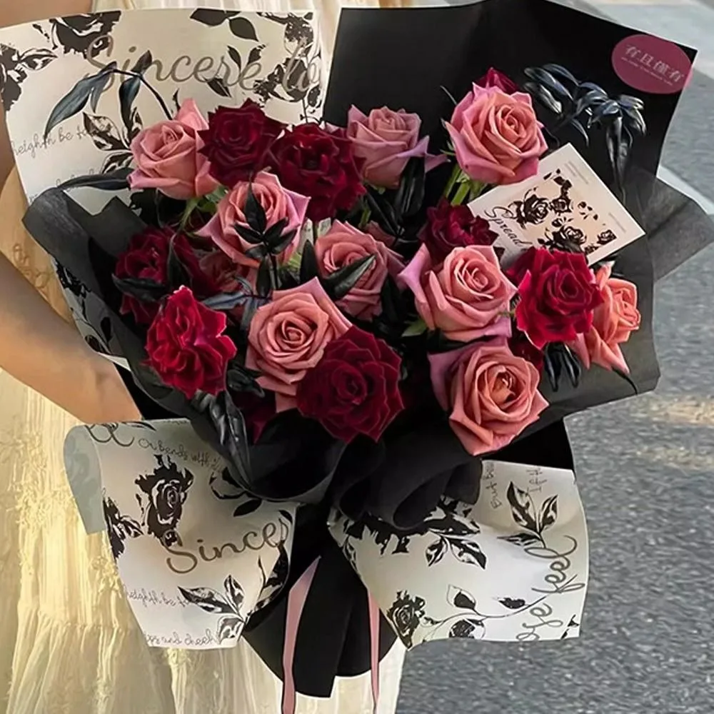 

10pcs Floral Pattern Rose Flower Packaging Paper Antique Romantic Bouquet Wrapping Paper Kraft Paper Waterproof