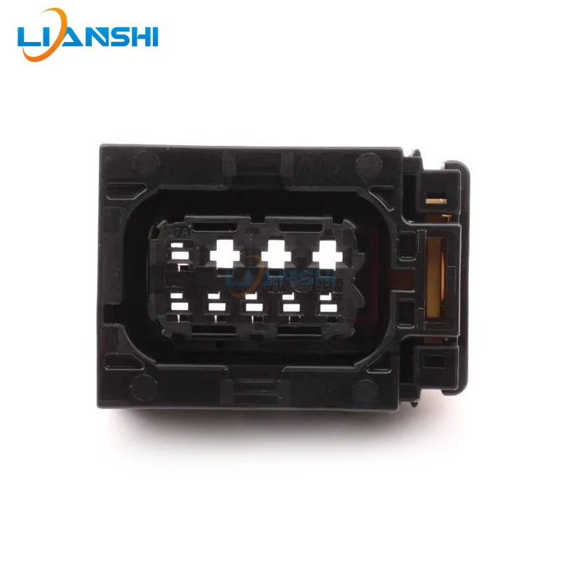 33116063 is suitable for 9P composite large and small hole automotive waterproof wiring harness connector DJ7096C-1.5-3.5-21