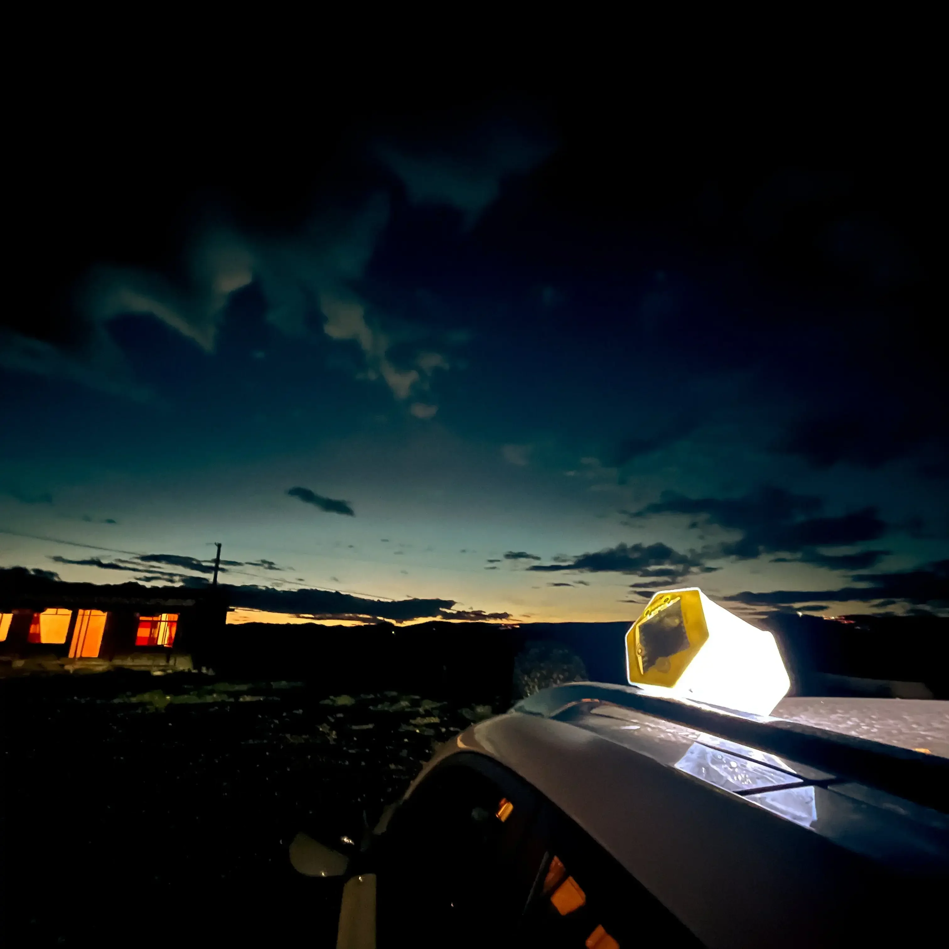 Solar Ambient Light, Inflatable LED Light, Suitable for Outdoor Camping, Equipped with Solar Battery and Lithium Battery