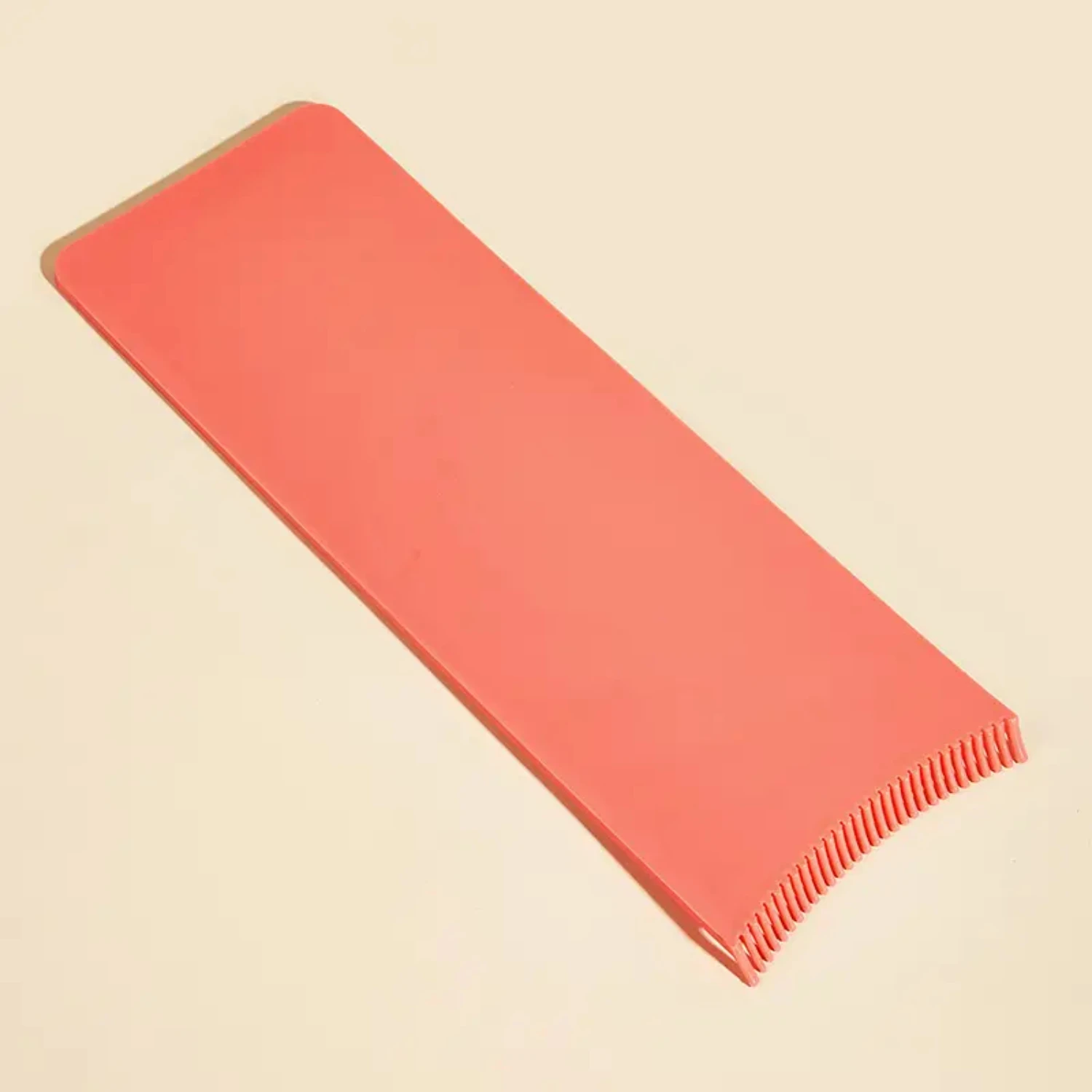 

Colorful, vibrant and unique Hairdressing tinting salon tools - Stylish hair dye paddle board comb for creative highlighting sty