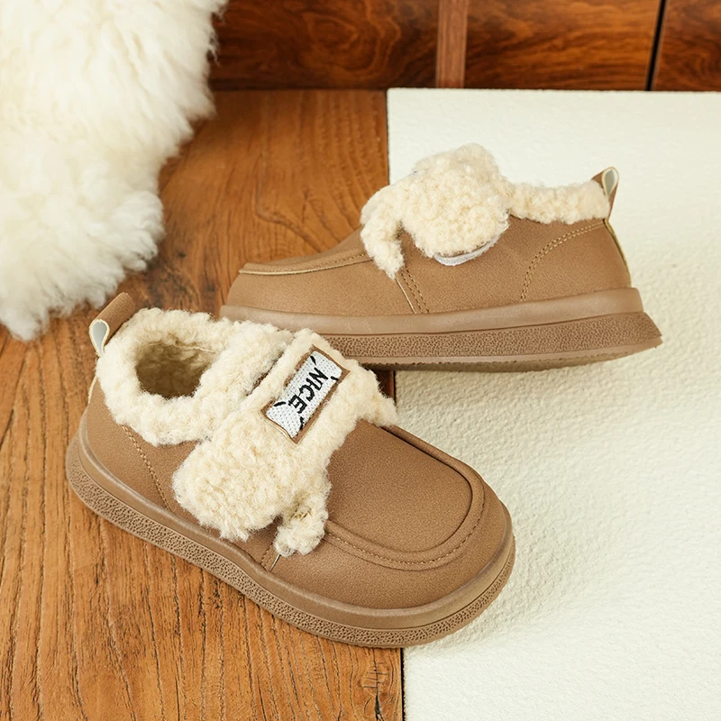

2025 Winter New Children's Shoes for Girls Lightweight Suede Anti slip Casual Shoes Thick and Comfortable Soft soled Warm Shoes