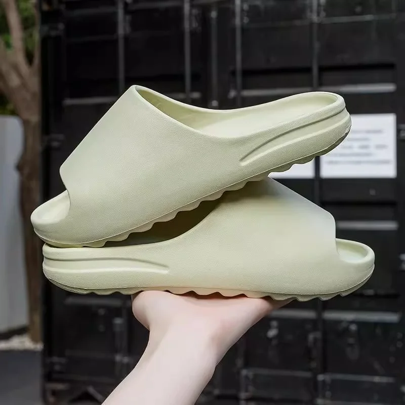 Outdoor Soft Bot Slippers for Men And Women Summer Faion Thi Bot nut Beach Anti-Slip Sandals Couple Slippers