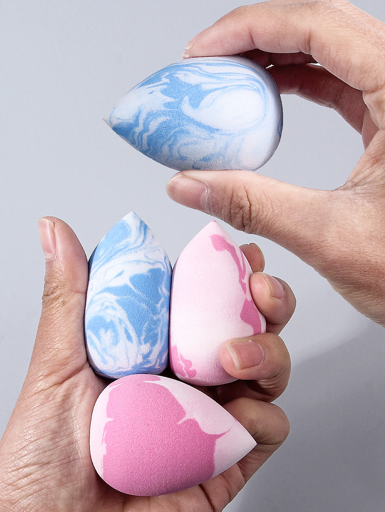 6PCS Ombre Multi-ใช้ฟองน้ําแต่งหน้า-Professional Face Blendingเครื่องมือสําหรับไร้ที่ติLiquid/แป้งและสีเครื่องสําอาง