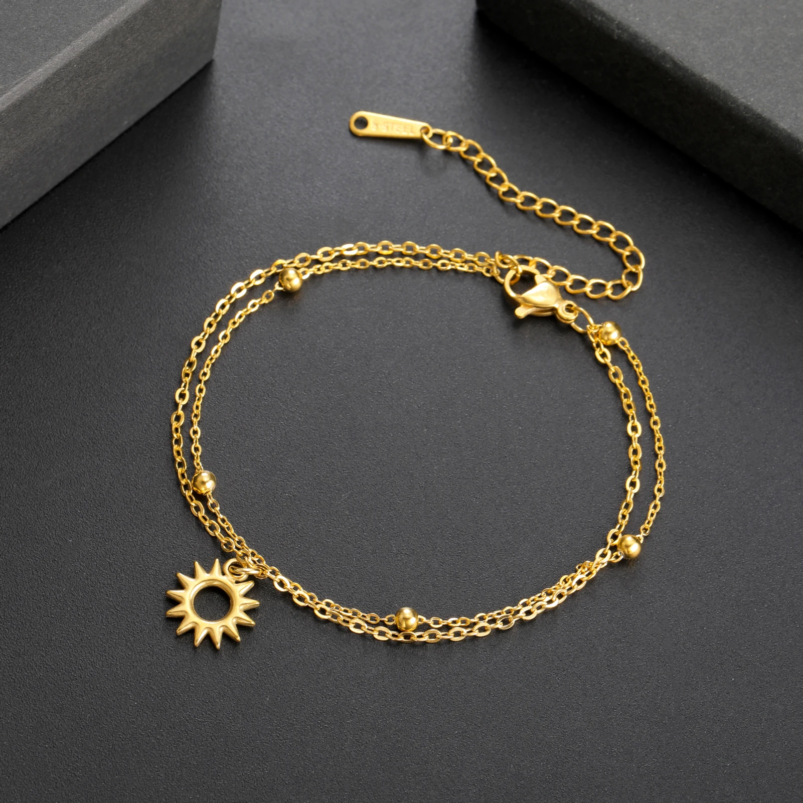 Skyrim Hollow Sun Pendant Bracelet Stainless Steel Women's Fashion Charm Bohemian Jewelry Valentine's Day Gift Wholesale