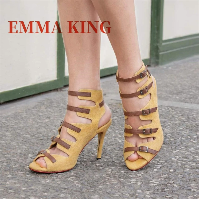 صنادل نسائية بكعب متعدد الحزام صنادل مثيرة بمقدمة مفتوحة من جلد الغزال الأصفر صنادل بكعب ستيليتو أحذية نسائية للحفلات موديل 2025 حذاء جديد