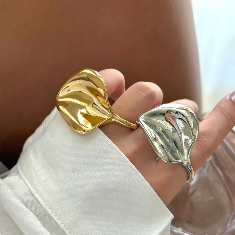 

Large Flower Open Ring for Women Gold Silver Color Glossy Common Calla Petal Ring High-end Jewelry Niche Design