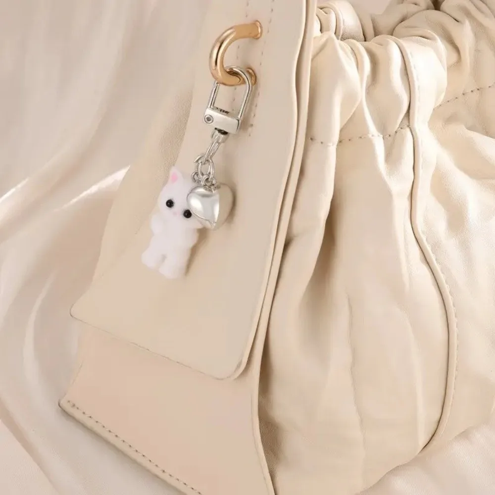 Funny Bag Hanging Cat Keychain Creative Resin Cat Pendant Mini Ornaments Car Key Ring Key Decor