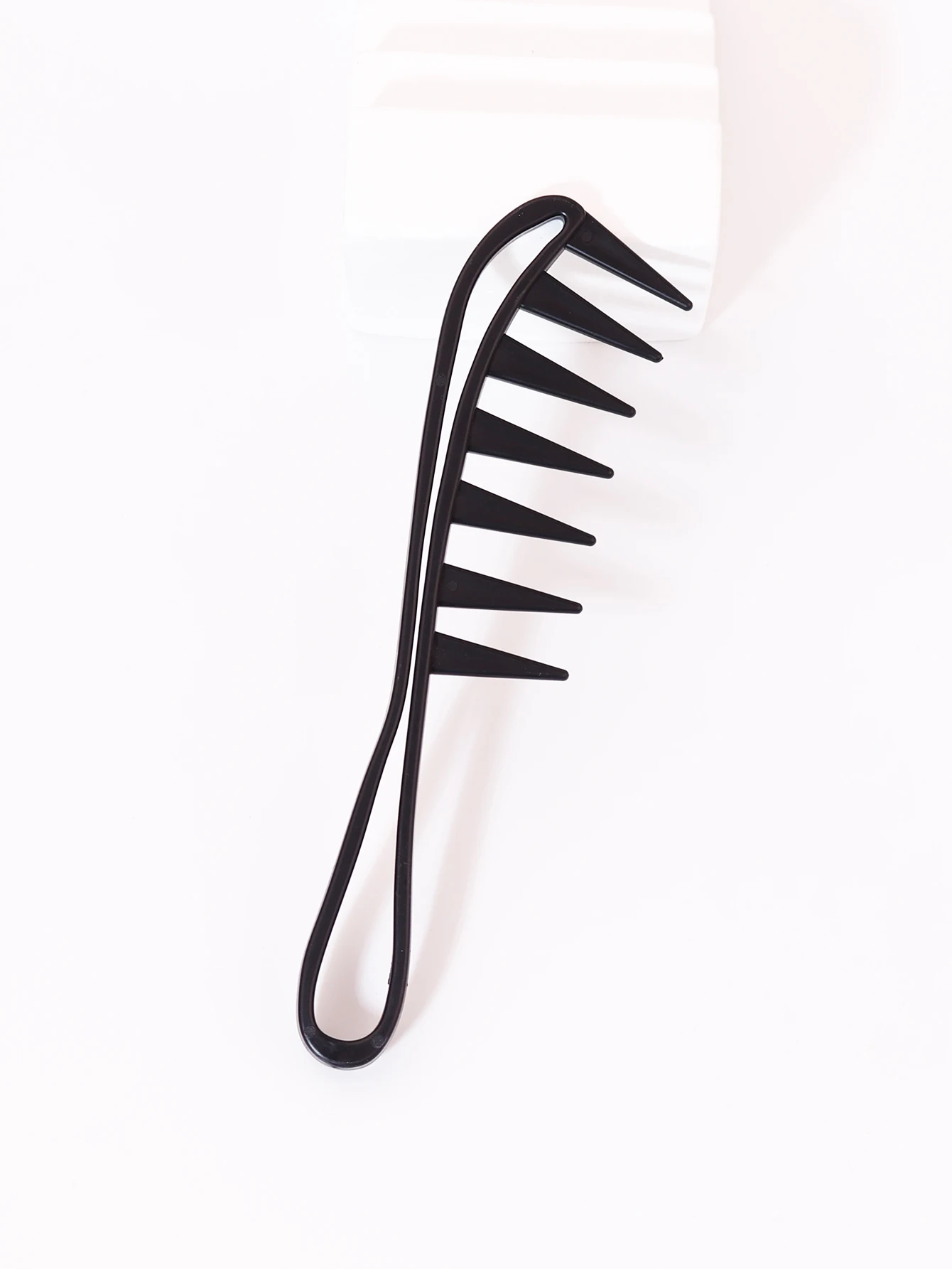 Wide Teeth Shun Hair Comb plastics Massage Curling Hair Comb Salon Hairdressing Comb Styling Tools Special for real hair wigs