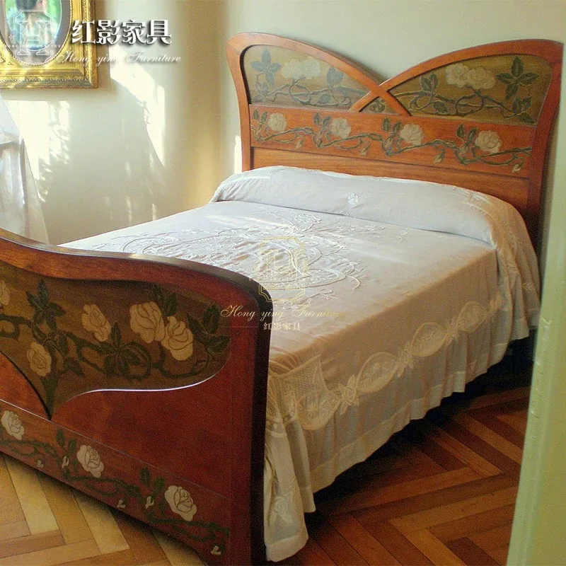 Retro neoclassical solid wood 1.8 double hand-painted flower/light luxury princess bed new