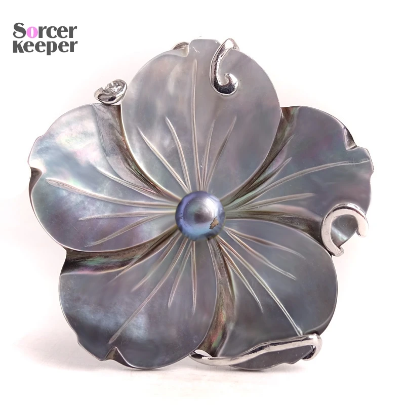 

New Natural Mother of Pearl SeaShell Hand-carved Plum Flower Chain Necklace Pendants Vintage Bijoux Women Jewelry SKA01