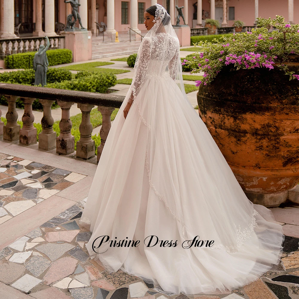 Luxury Women Wedding Dress with Long Sleeves Customized O-neck Appliques Lace Beading Tulle Saudi Arabic Lady's Bridal Gown