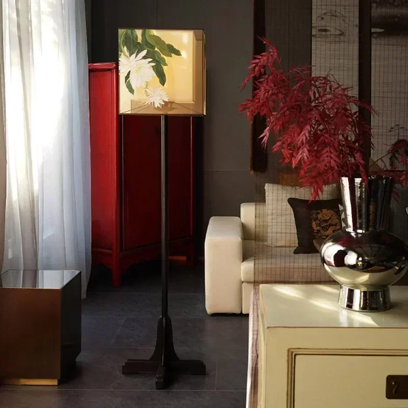 Hot SalesDecorate Vertical Lamp, New Chinese Style Artistic Feeling, Hand Drawn Silk Floor Bedroom