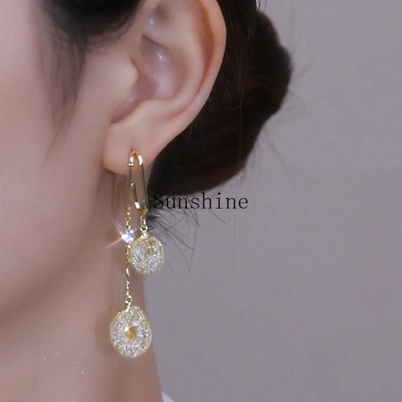 

Japan and Korea light luxury temperament crystal fringed high-end earrings niche grid ball earrings