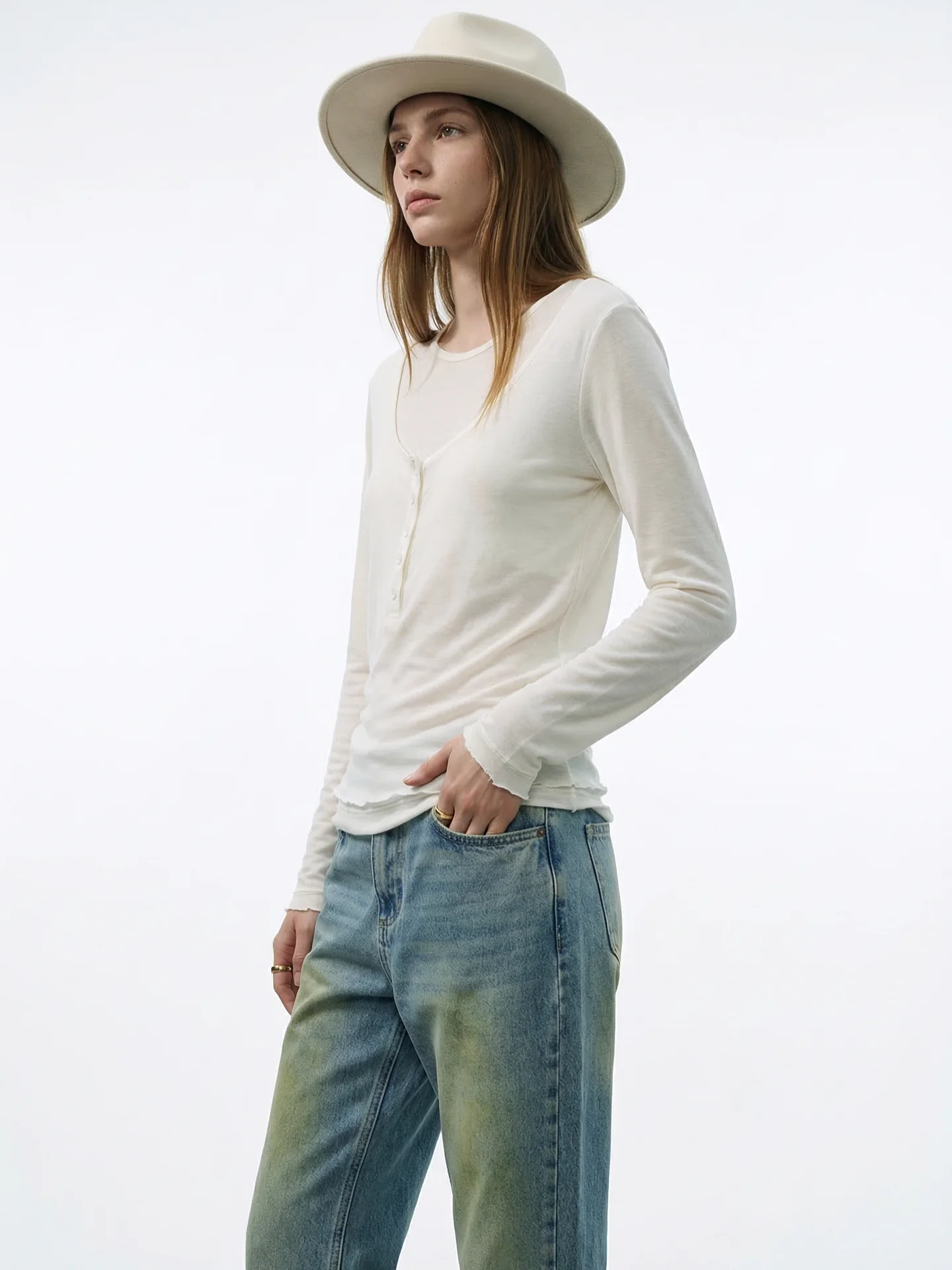 

BW Women's Loose Fit round Neck Wool Blend Knit Top Fake Two-Piece Casual Style High Intelligence Sensation Lazy Chic Trend