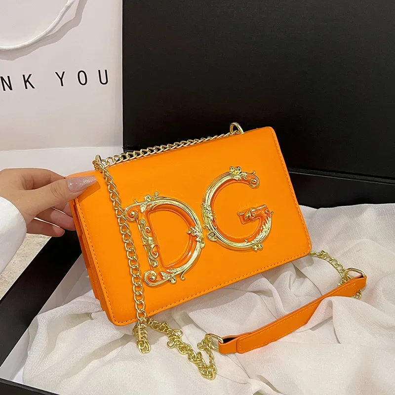 2025 Spring New Women's Fashion Luxury Brand Design To Create Letter Metal Label Personality Chain Single Shoulder Crossbody Bag